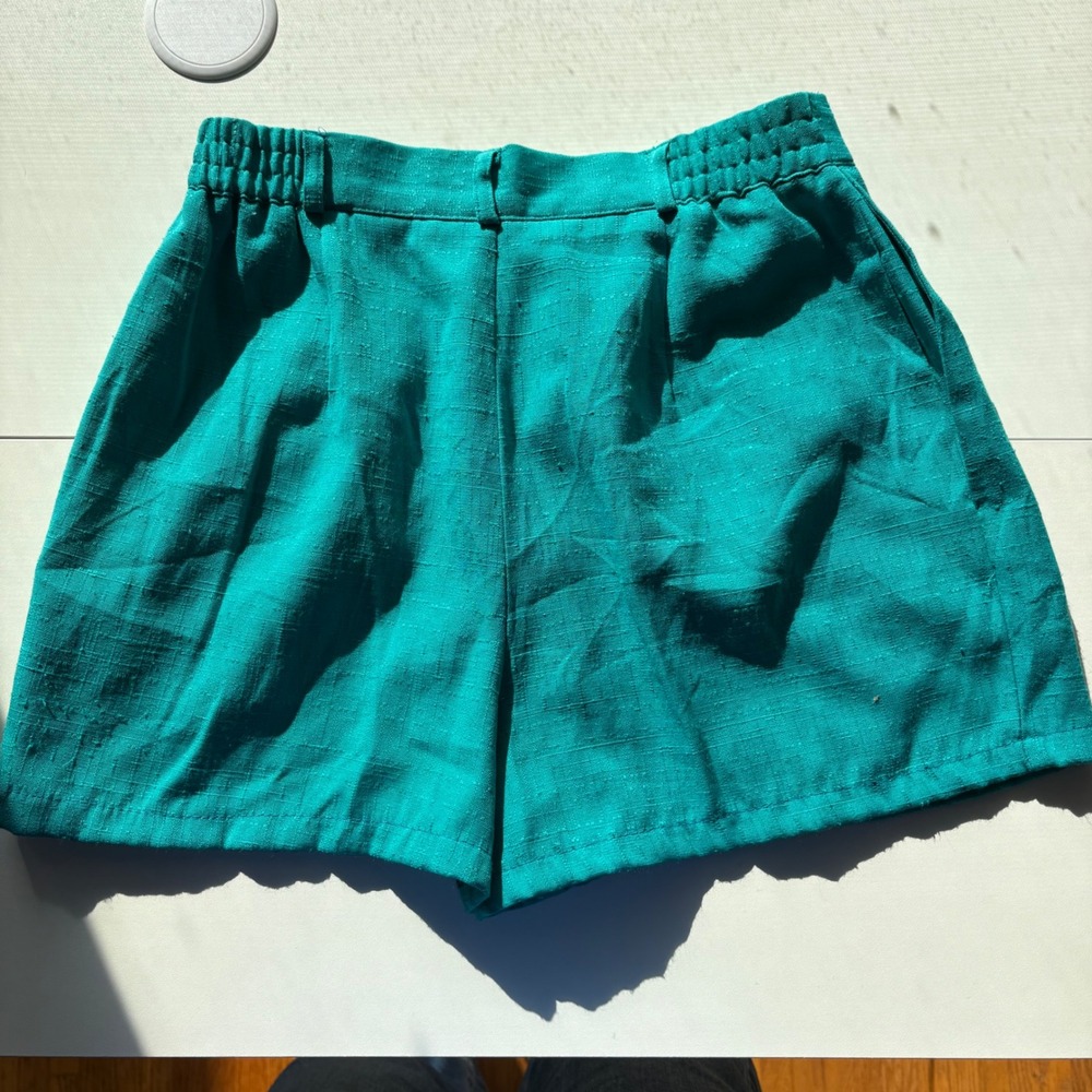 Vintage Teal High Waisted Pleated Shorts Women's Size 6 Casual Summer Beach - Picture 2 of 7